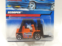 2000 Hot Wheels Scooper CAT Forklift Orange Die Cast Toy Car Vehicle New in Package
