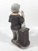 Vintage The Tycoon Man Pulling Ticker Paper 7" Tall Figurine Sculpture