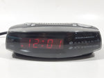 2002 Durabrand Digital Alarm Clock AM/FM Radio Model DCR6002