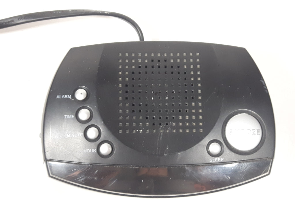 2002 Durabrand Digital Alarm Clock AM/FM Radio Model DCR6002 Treasure