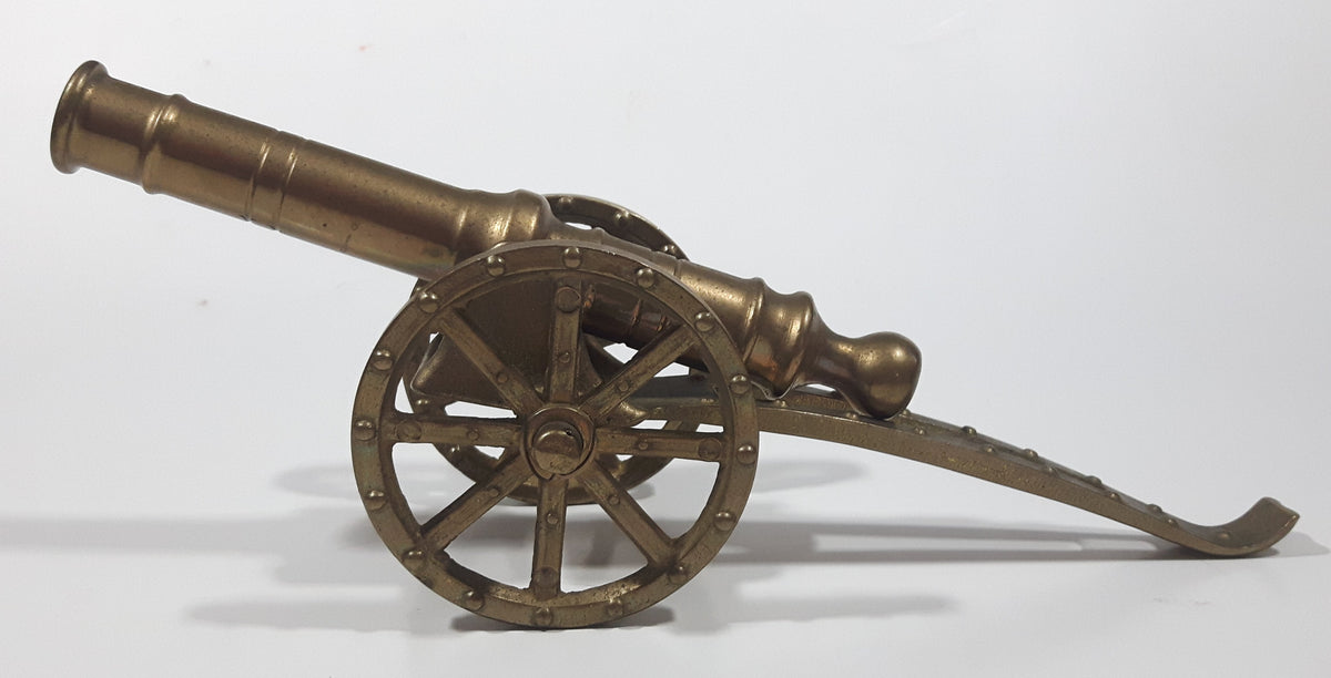 Vintage Civil War Style Field Cannon 9