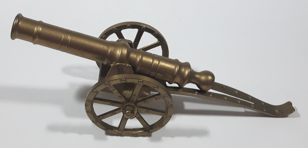 Vintage Civil War Style Field Cannon 9