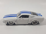 Jada Big Time Muscle No. 91385 1967 Shelby GT-500 White with Blue Stripes 1/32 Scale Die Cast Toy Car Vehicle with Opening Doors