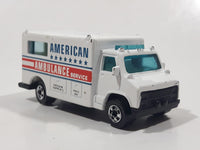 1989 Hot Wheels Workhorses American Ambulance White Die Cast Toy Car Emergency Paramedics Rescue Vehicle with Opening Rear Doors