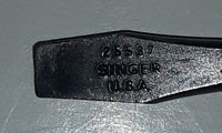 Vintage Singer 25537 Black Metal Sewing Machine Screw Driver Made in U.S.A.