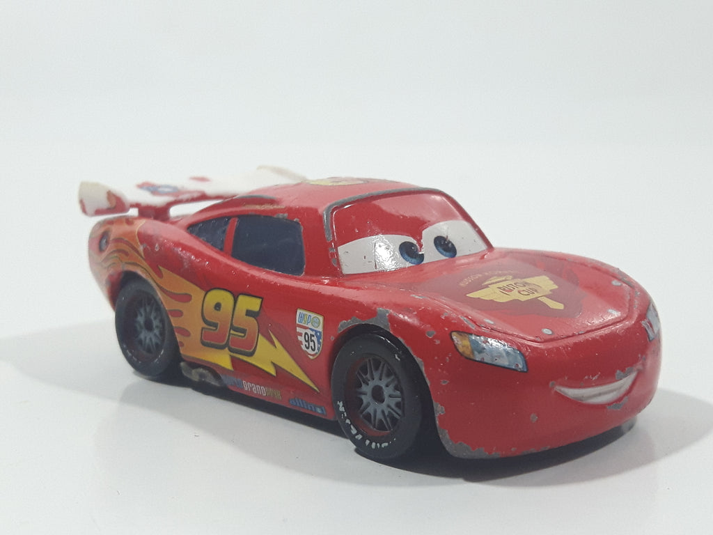 Disney Pixar Cars Lightning McQueen #95 Red Die Cast Toy Race Car Vehi ...