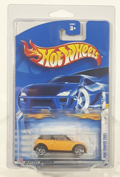 2002 Hot Wheels First Editions 2001 Mini Cooper Pearl Dark Yellow with White Roof Die Cast Toy Car Vehicle New in Package and Protective Case