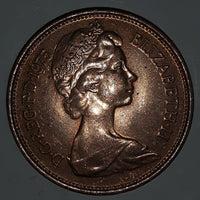 1975 UK Great Britain Elizabeth II New Pence 2 Bronze Metal Coin