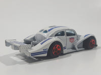 2018 Hot Wheels Legends Of Speed Volkswagen Kafer Racer Urban Outlaw Magnus Walker White Die Cast Toy Car Vehicle