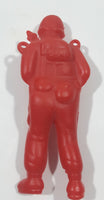 Parachute Soldier Paratrooper Red 3 3/4" Tall Plastic Toy Figure