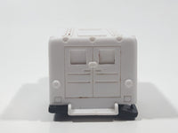 Maisto Ambulance White Die Cast Toy Emergency Response Rescue Vehicle