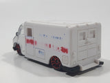 Maisto Ambulance White Die Cast Toy Emergency Response Rescue Vehicle