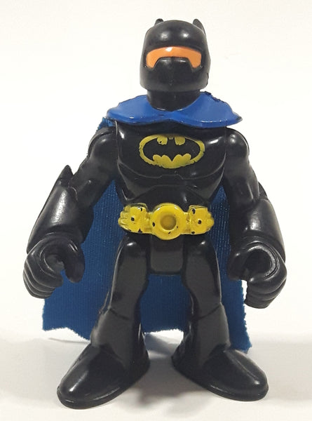 2008 DC Comics Batman 2 3/4" Tall Toy Figure