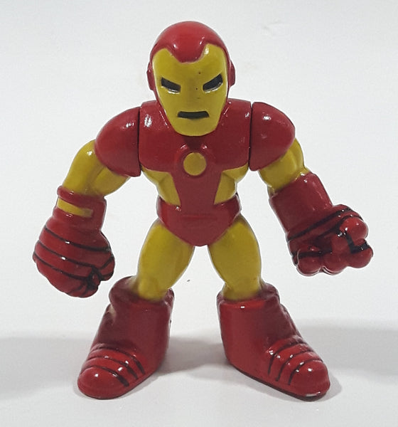2008 Hasbro Marvel Comics Iron Man 2 1/4" Tall Toy Figure