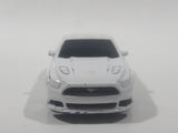 Maisto 2015 Ford Mustang GT White Die Cast Toy Car Vehicle