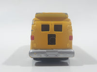 Maisto Vantasy Van Cruisin' Taxi Cab Yellow Die Cast Toy Car Vehicle