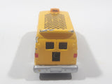 Maisto Vantasy Van Cruisin' Taxi Cab Yellow Die Cast Toy Car Vehicle