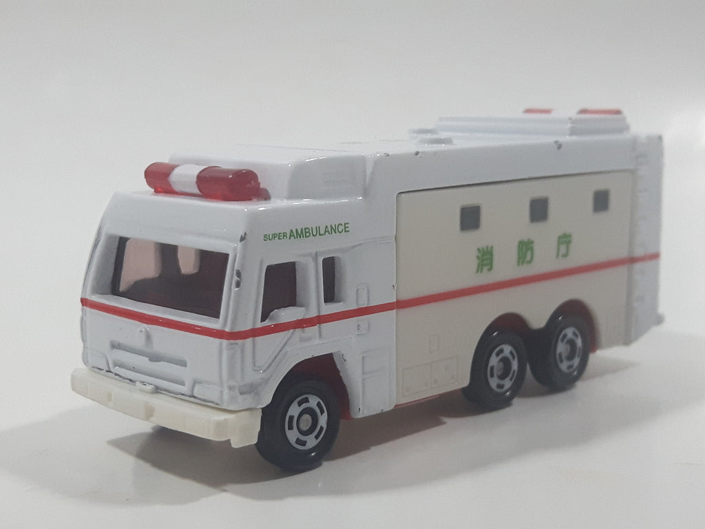 1996 Tomy Tomica No. 118 Super Ambulance White Die Cast Toy Car Vehicl ...