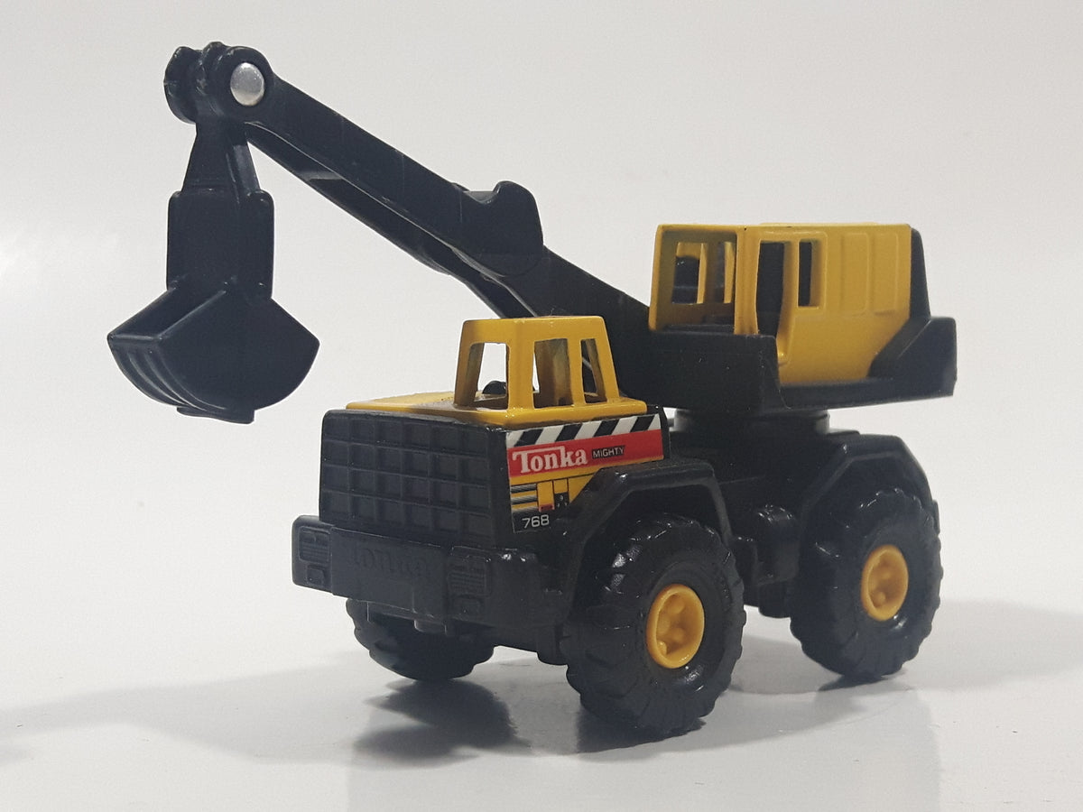 Maisto Tonka Hasbro Mighty 768 Crane Truck Yellow 1/64 Scale Die Cast ...