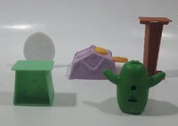 2016 McDonald's Rovio Angry Birds Green Pig Launcher Plastic Toy Figure Set