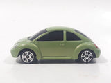 Maisto VW Volkswagen New Beetle Green Die Cast Toy Car Vehicle