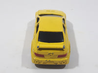 Motor Max 1/64 Scale 6143-6 Yellow Die Cast Toy Car Vehicle