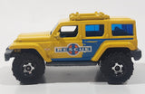 2012 Matchbox MBX Beach Jeep Rescue Concept Yellow 1:70 Scale Die Cast Toy Car Vehicle