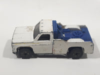 1977 Hot Wheels Flying Colors Ramblin' Wrecker Tow Truck Rig White Die Cast Toy Car Vehicle - Hong Kong