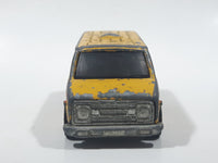 Vintage 1977 Hot Wheels Super Van Paramedic Yellow Die Cast Toy Car Vehicle BW - Hong Kong