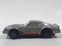 Vintage 1978 Hot Wheels Scorchers Camaro Z-28 Silver Pull Back Friction Motorized Die Cast Toy Car Vehicle