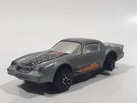 Vintage 1978 Hot Wheels Scorchers Camaro Z-28 Silver Pull Back Friction Motorized Die Cast Toy Car Vehicle