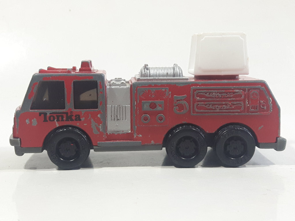 1992 Tonka Fire Ladder Truck Red Die Cast Toy Car Construction Equipme ...