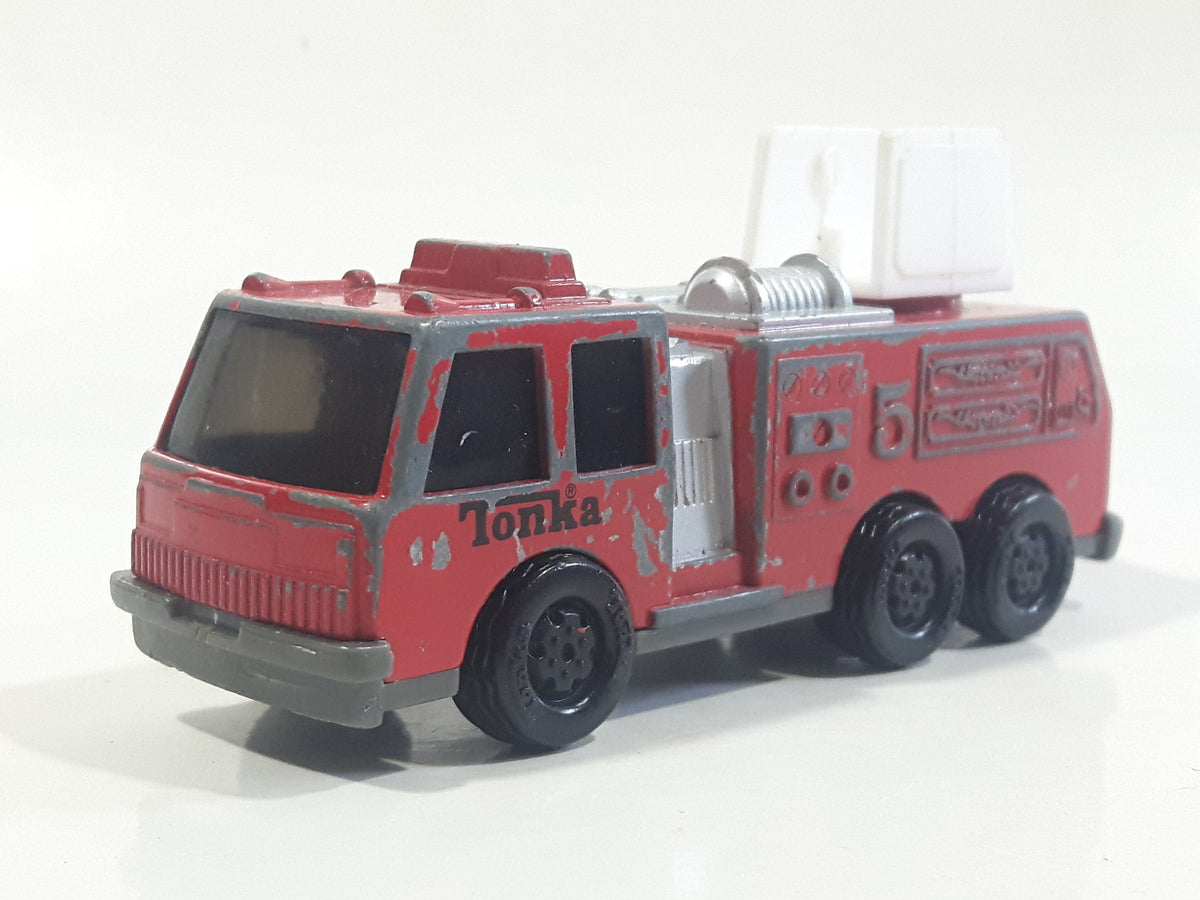 1992 Tonka Fire Ladder Truck Red Die Cast Toy Car Construction Equipme ...