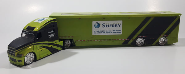 Maisto Pro Rodz Auto Haulerz Semi Tractor Truck and Trailer Green