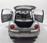 Maisto Volkswagen New Beetle Silver 1/18 Scale Die Cast Toy Car Vehicle with Opening Doors Hood and Hatch