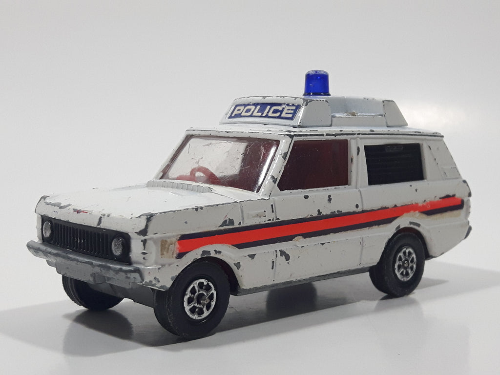 Vintage Corgi Whizz Wheels Vigilant Ranger Rover Ambulance White Die C ...