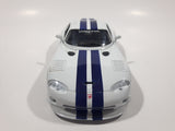Maisto Dodge Viper GT2 White with Blue Stripes 1/24 Scale Die Cast Toy Car Vehicle Missing Spoiler