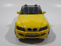 1999 RadioShack ToyMax BMW Z3 Yellow RC Remote Control Plastic Toy Car Vehicle No Controller