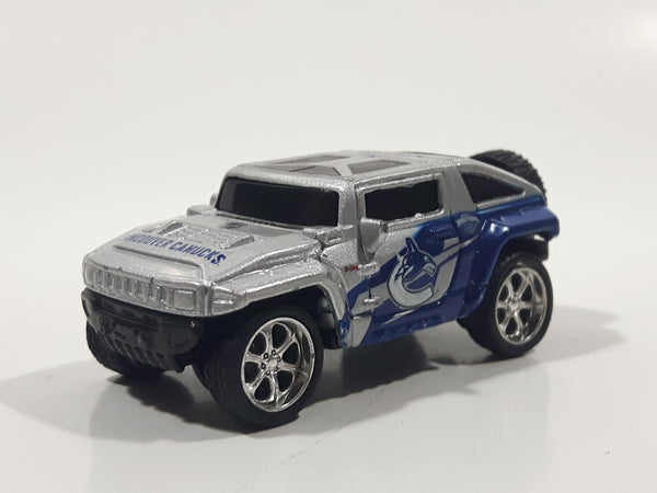 2010 Maisto Top Dog Collectible Vancouver Canucks NHL Hockey Hummer HX Concept 1/64 Scale Die Cast Toy Car Vehicle