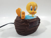 1996 Warner Bros. Looney Tunes Westclox Tweety Bird Cartoon Character In Bath Tub Alarm Clock Collectible