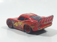 Disney Pixar Cars Lightning McQueen #95 Red Die Cast Toy Race Car Vehicle H6406