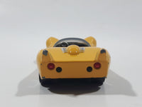 2008 Jada SRE Speed Racer Shooting Star #9 Yellow 1:55 Scale Die Cast Toy Car Vehicle