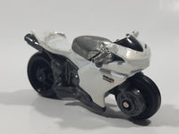 2010 Hot Wheels Ducati 1098R Motorcycle White Die Cast Toy Car Vehicle