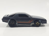 2013 Hot Wheels Muscle Mania Camaro Z28 Flat Dark Grey Die Cast Toy Car Vehicle