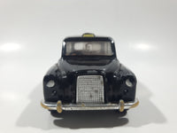 Vintage Corgi Austin London Taxi Cab Black 1/38 Scale Die Cast Toy Car Vehicle with Opening Suicide Doors