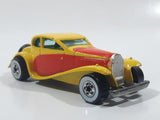 1986 Hot Wheels '37 Bugatti Yellow and Red Die Cast Toy Classic Luxury Car Vehicle