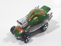 Maisto Pipester Green Die Cast Toy Car Vehicle