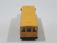 2010 Maisto Fresh Metal School District 2 School Bus Yellow Die Cast Toy Car Vehicle