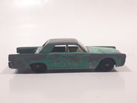Vintage 1970s Lesney Matchbox Series No. 31 Lincoln Continental Green Blue Die Cast Toy Car Vehicle