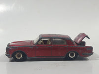 Vintage Lesney Products Matchbox No. 24 Rolls Royce Silver Shadow Red Die Cast Toy Car Vehicle with Opening Trunk